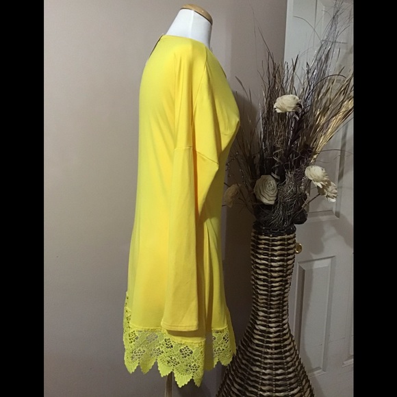 SOLD Cute dress - Picture 4 of 4